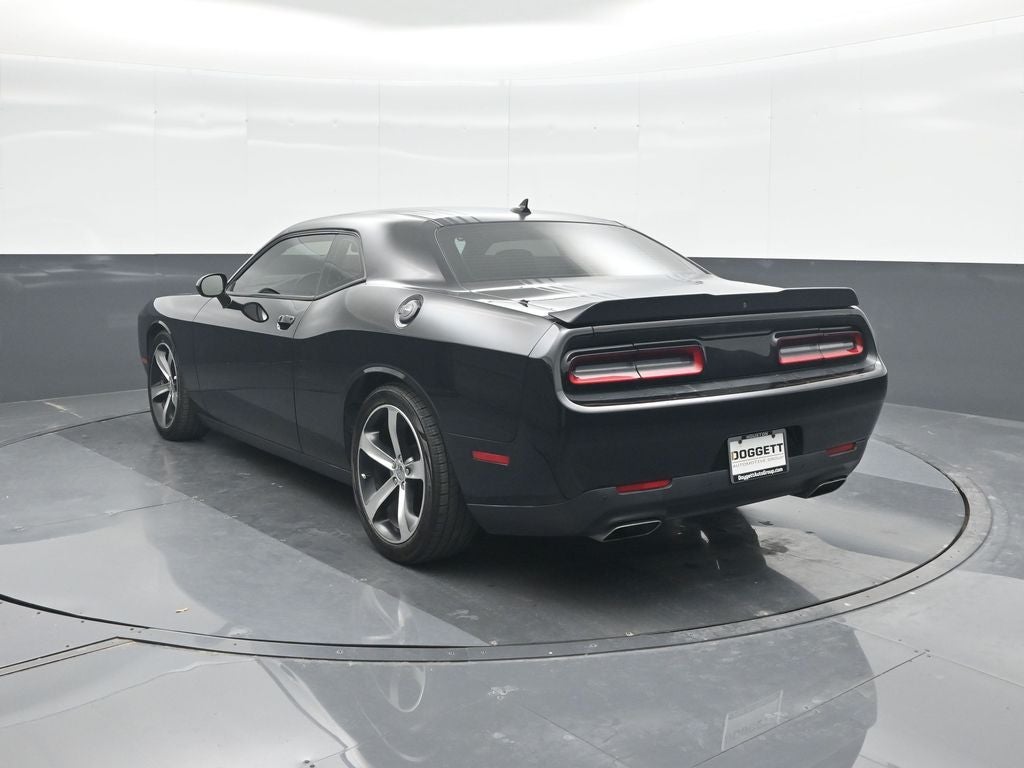 2015 Dodge Challenger R/T Shaker