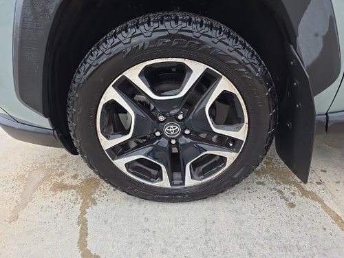 2020 Toyota RAV4 Adventure