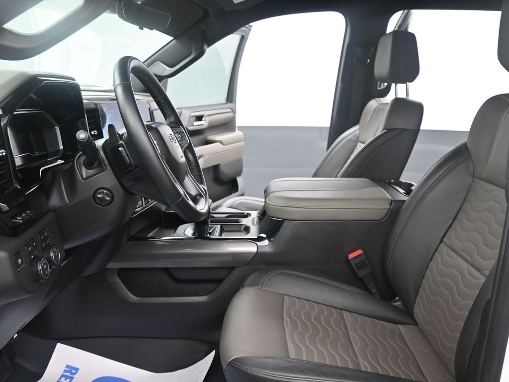 2025 Chevrolet Silverado 1500 ZR2