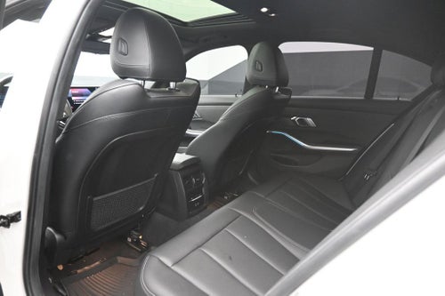2023 BMW 3 Series 330i