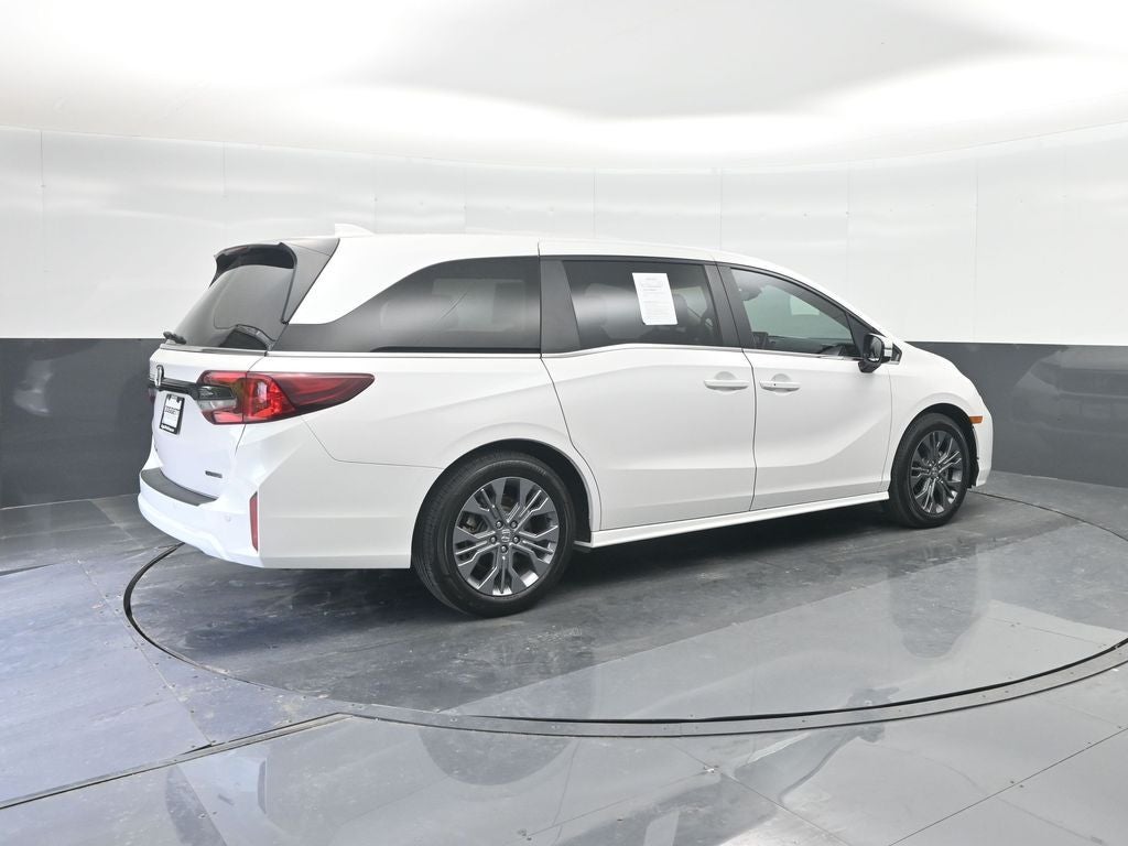2025 Honda Odyssey Touring