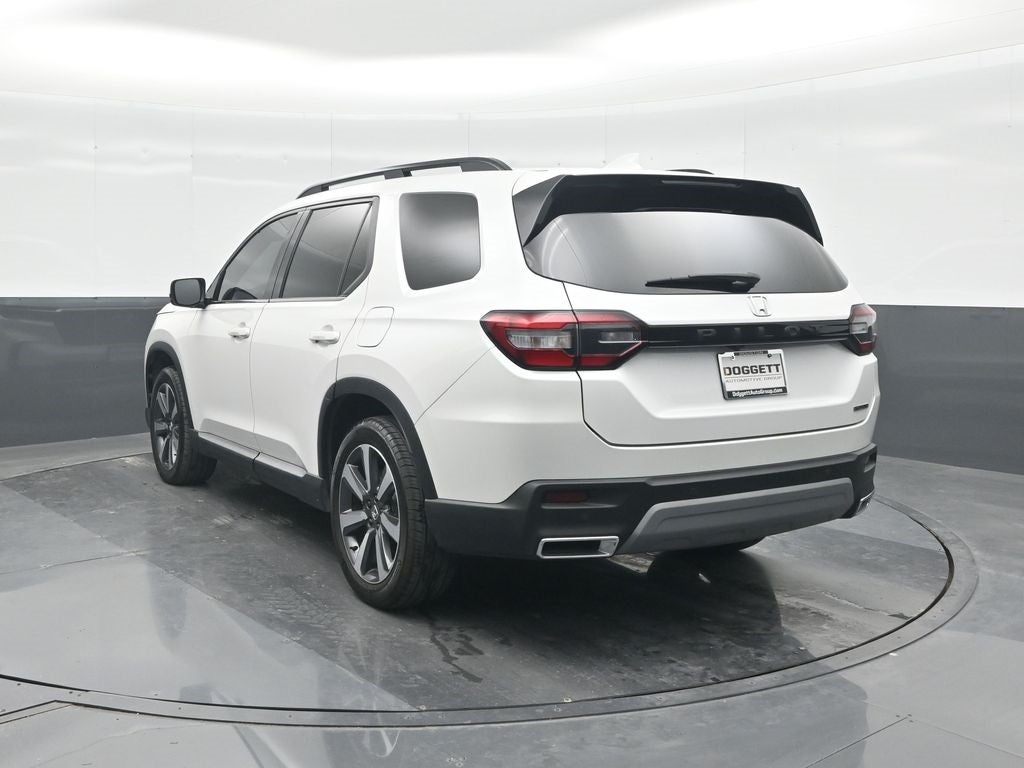 2024 Honda Pilot Touring