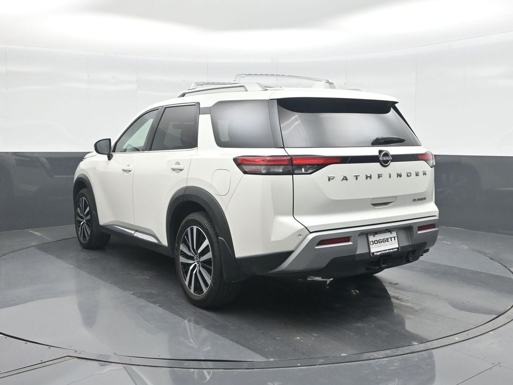 2024 Nissan Pathfinder Platinum