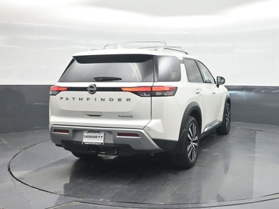 2024 Nissan Pathfinder Platinum