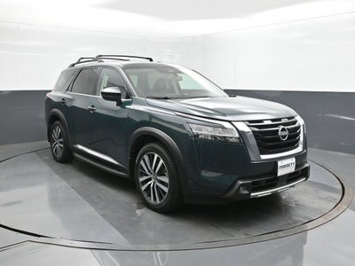 2022 Nissan Pathfinder Platinum