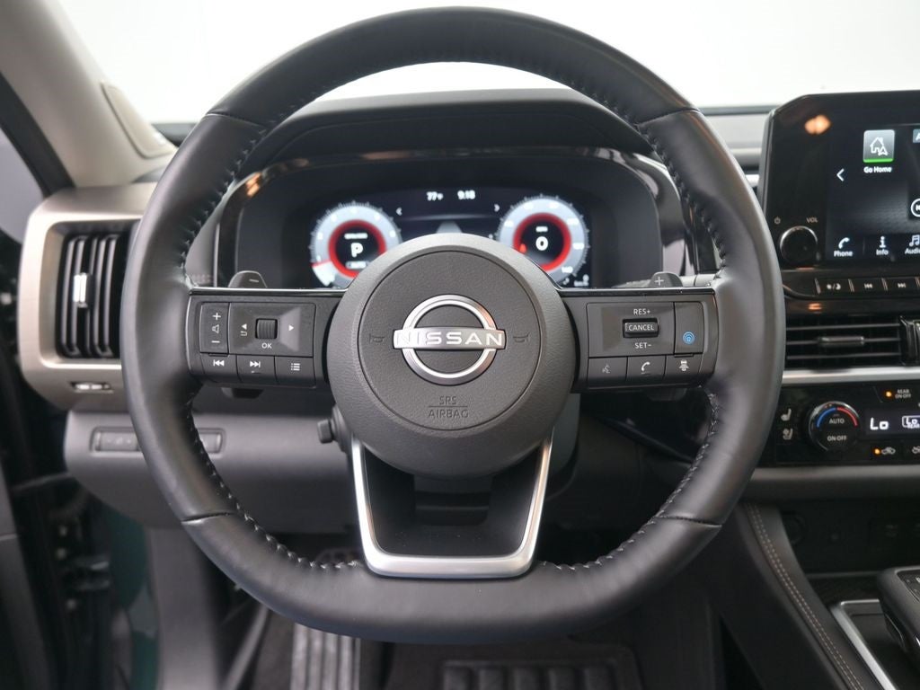 2022 Nissan Pathfinder Platinum