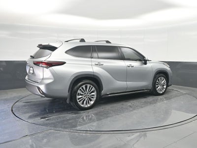 2024 Toyota Highlander Platinum