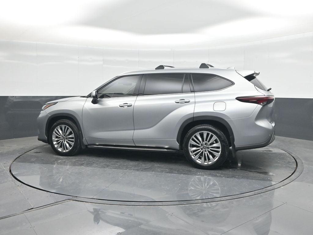 2024 Toyota Highlander Platinum