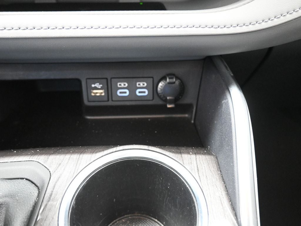 2024 Toyota Highlander Platinum