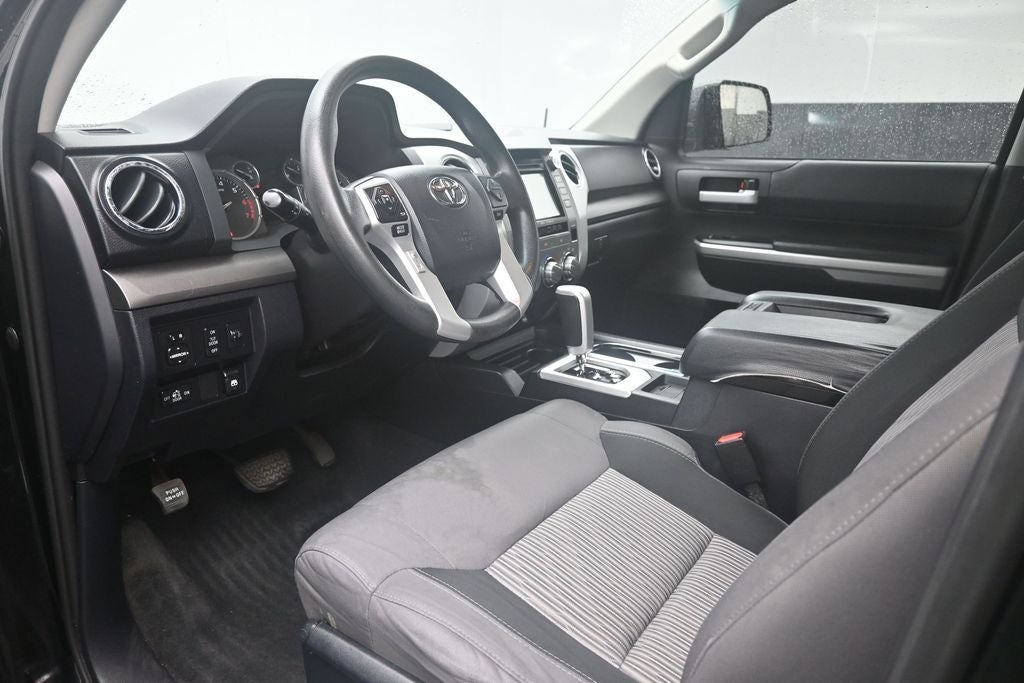 2017 Toyota Tundra SR5