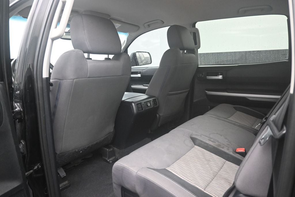 2017 Toyota Tundra SR5