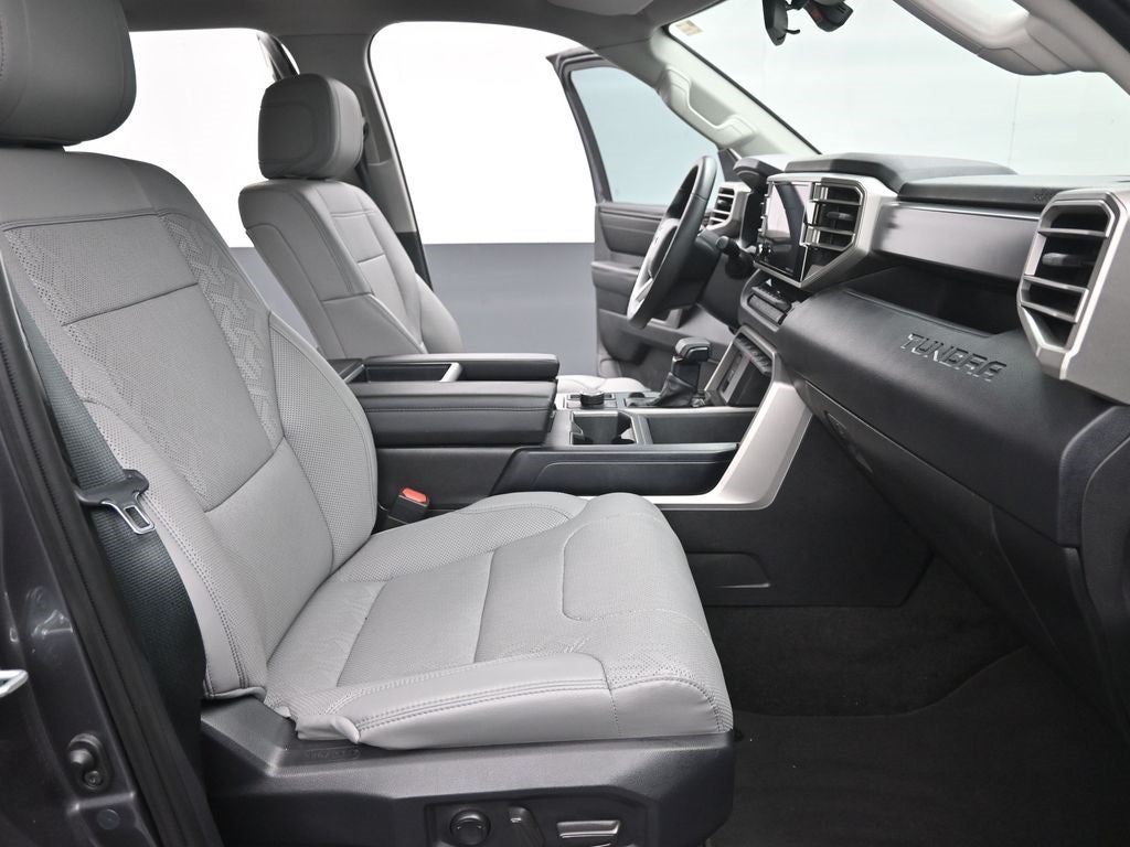 2024 Toyota Tundra SR5 TRD