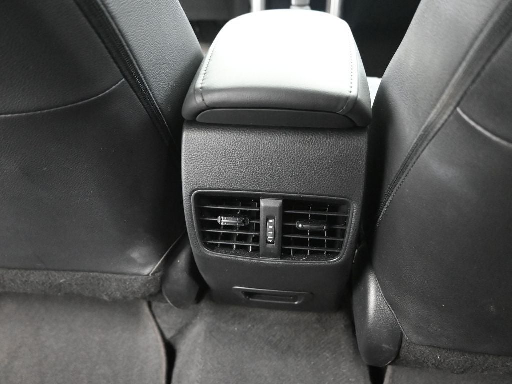 2023 Toyota Corolla Cross Hybrid XSE