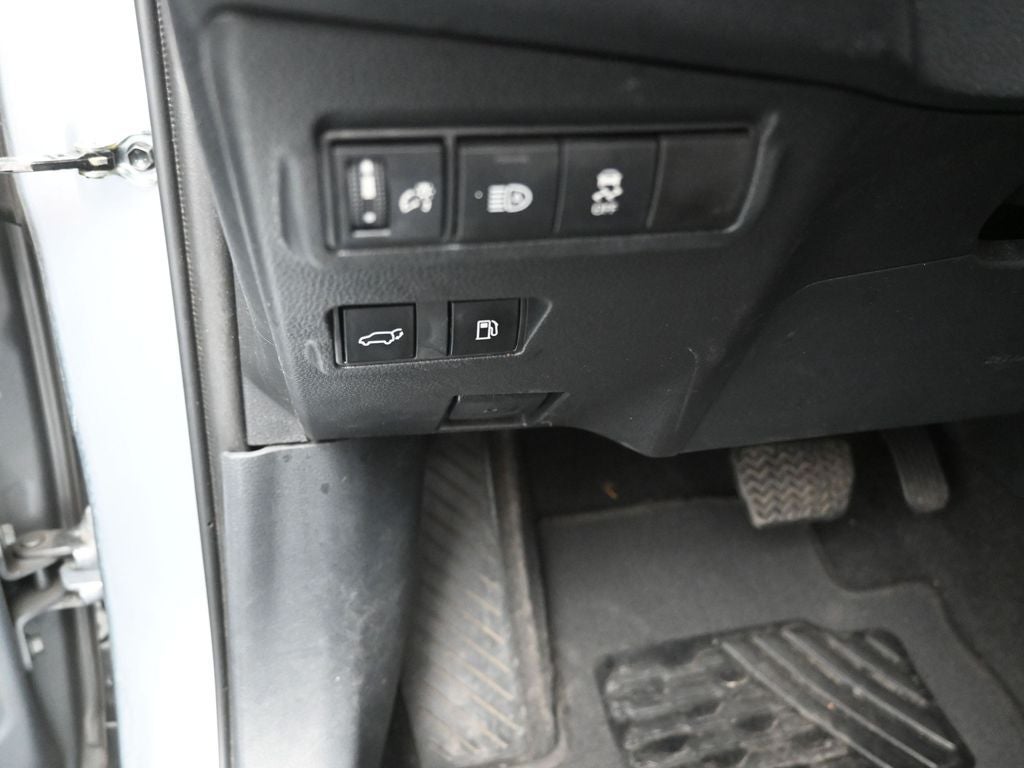 2023 Toyota Corolla Cross Hybrid XSE