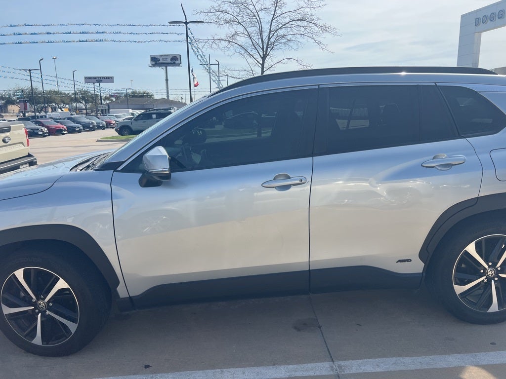 2023 Toyota Corolla Cross Hybrid XSE