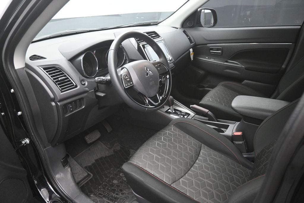 2025 Mitsubishi Outlander Sport 2.0 ES