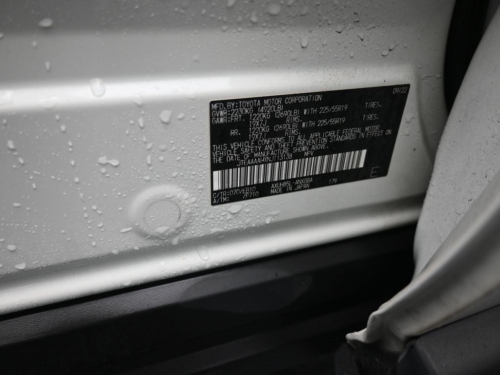 2022 Toyota Venza XLE