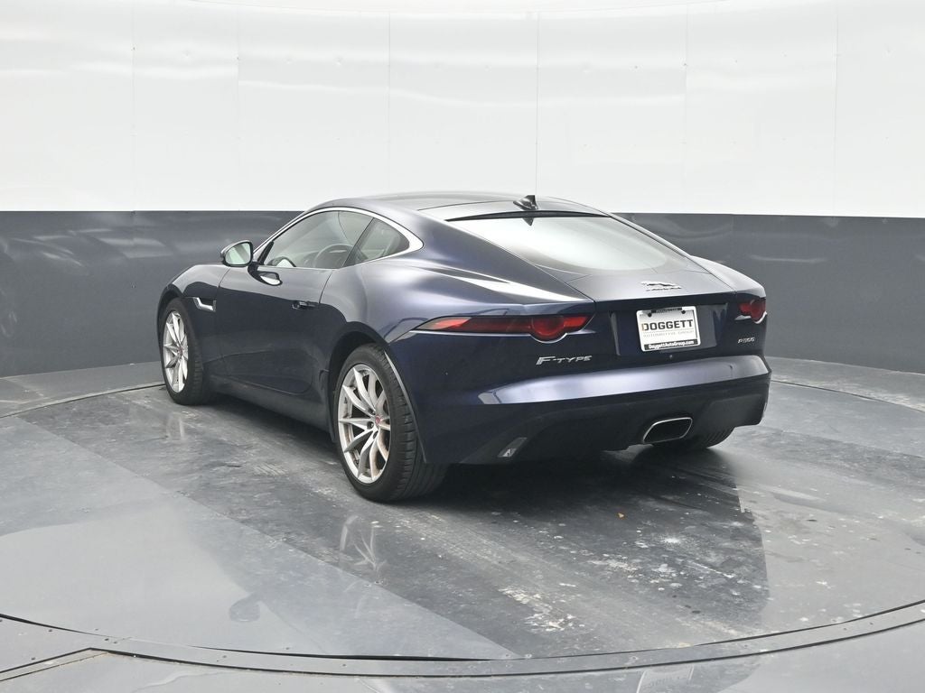 2019 Jaguar F-TYPE P300