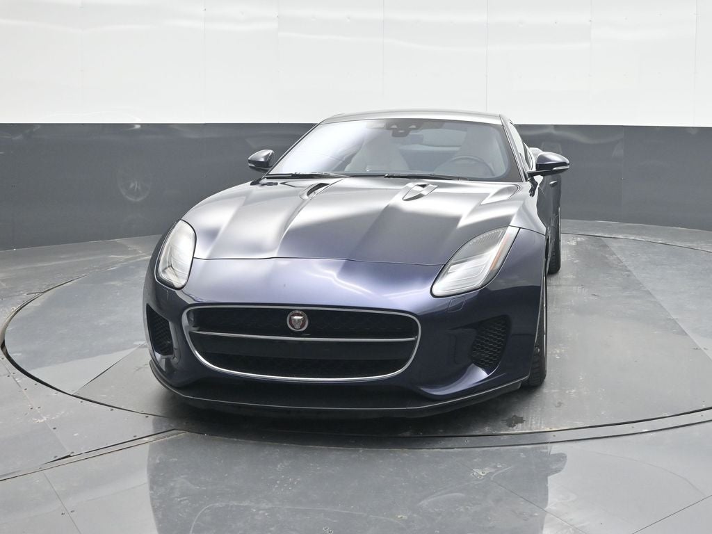 2019 Jaguar F-TYPE P300