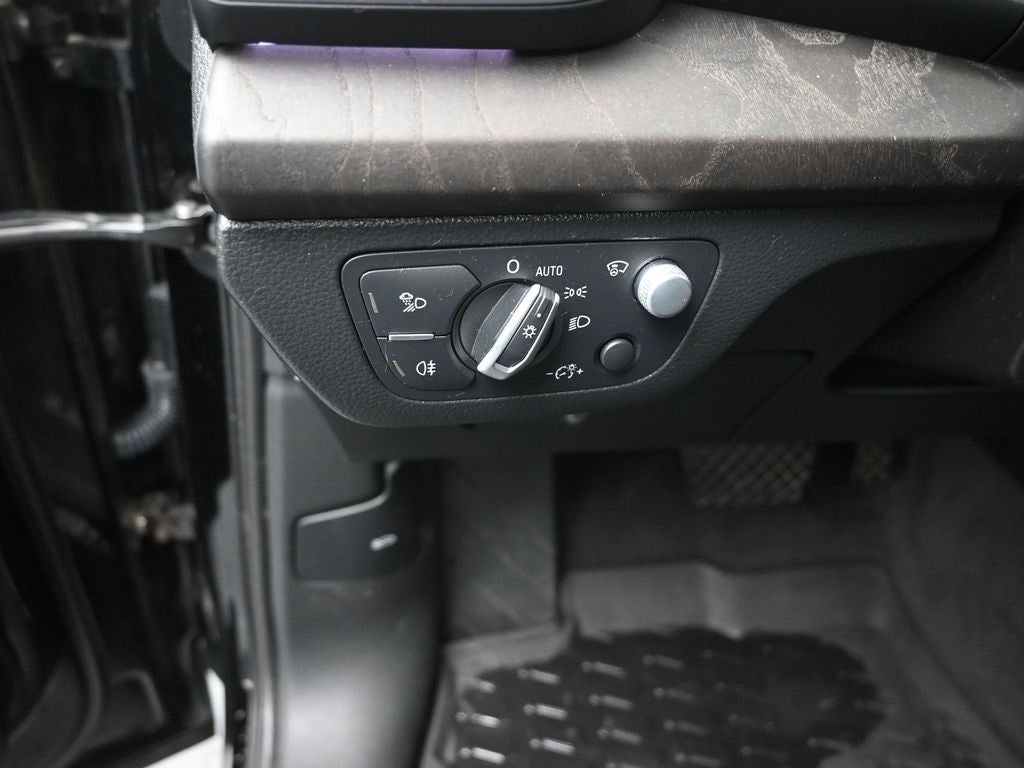 2019 Audi Q5 2.0T Prestige quattro