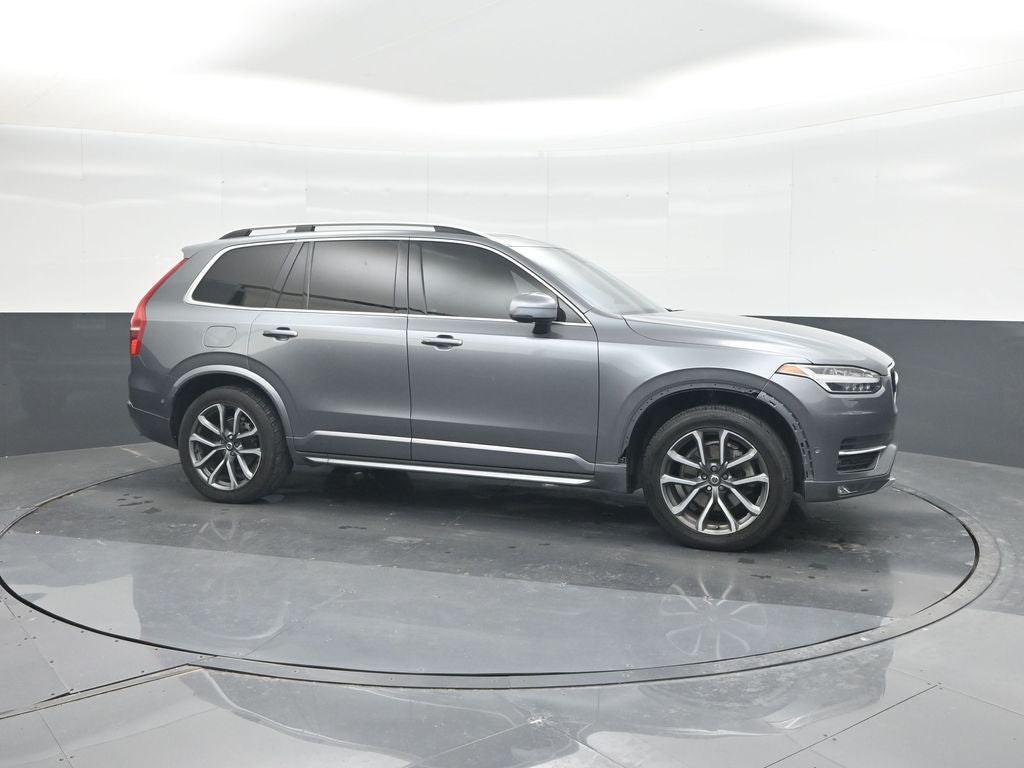 2018 Volvo XC90 T6 Momentum