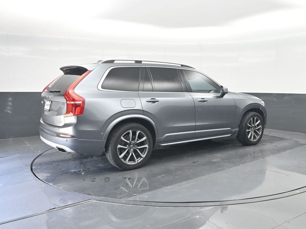 2018 Volvo XC90 T6 Momentum