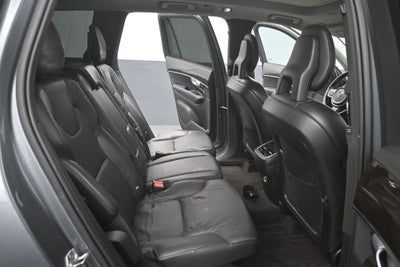 2018 Volvo XC90 T6 Momentum