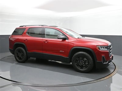2022 GMC Acadia AT4