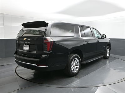 2025 Chevrolet Suburban LT