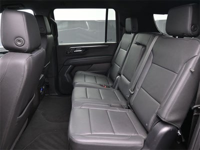 2025 Chevrolet Suburban LT