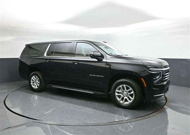 2025 Chevrolet Suburban LT