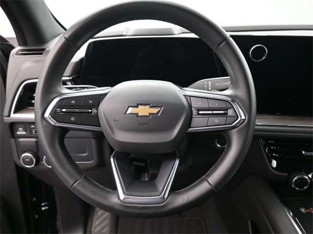 2025 Chevrolet Suburban LT