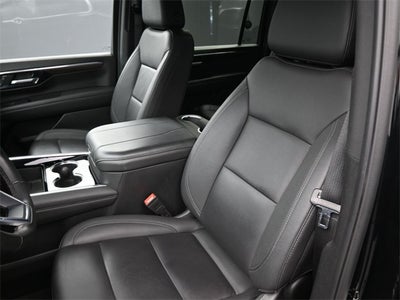 2025 Chevrolet Suburban LT