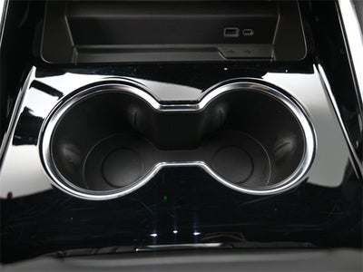 2025 Chevrolet Suburban LT