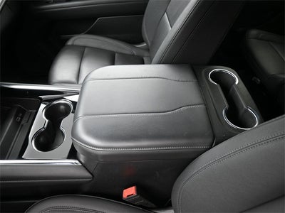 2025 Chevrolet Suburban LT