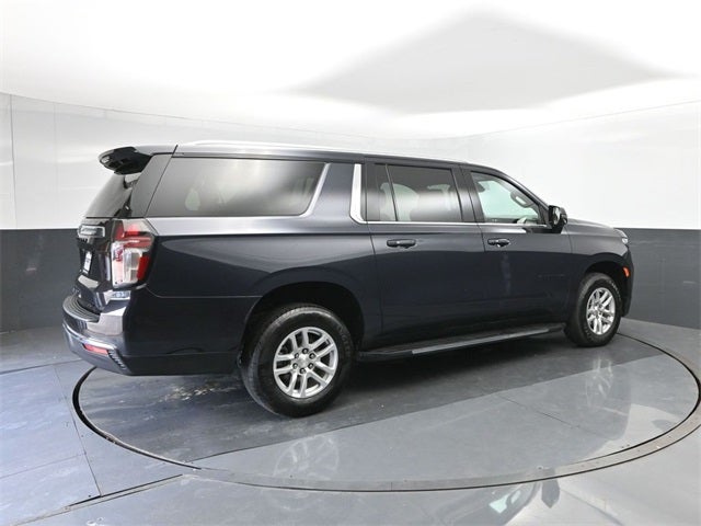 2022 Chevrolet Suburban LT