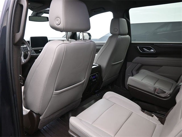 2022 Chevrolet Suburban LT