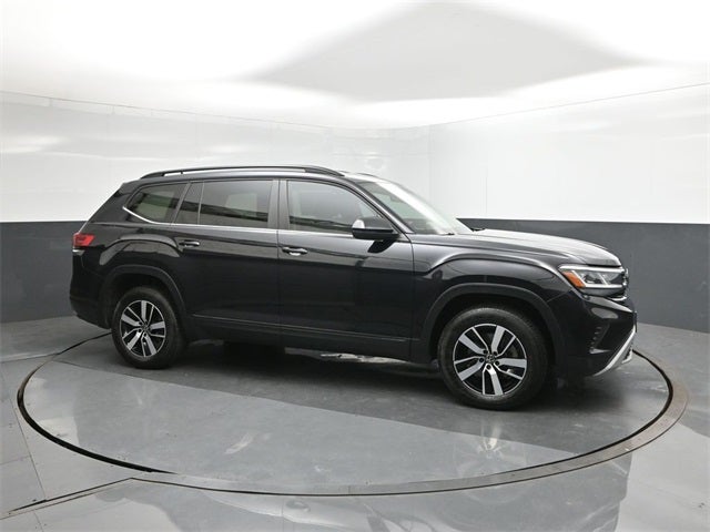 2023 Volkswagen Atlas 2.0T SE