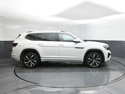 2024 Volkswagen Atlas 2.0T SEL Premium R-Line