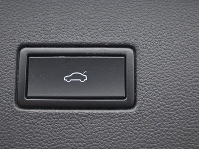 2019 Volkswagen Atlas 2.0T SE w/Technology w/Technology