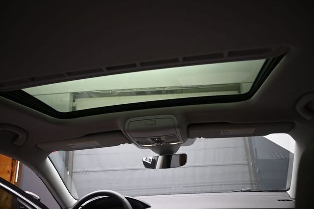 2022 Volkswagen Passat 2.0T Limited Edition