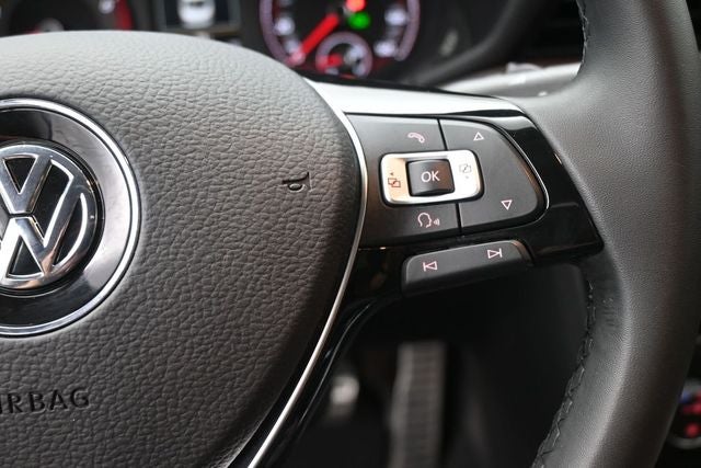2022 Volkswagen Passat 2.0T Limited Edition