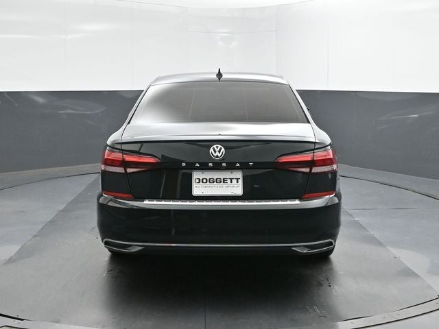 2022 Volkswagen Passat 2.0T Limited Edition