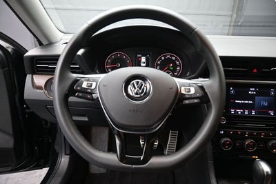 2022 Volkswagen Passat 2.0T Limited Edition