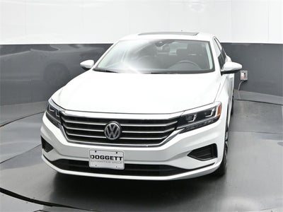 2022 Volkswagen Passat 2.0T SE