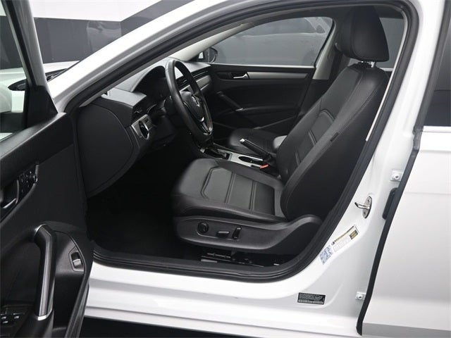 2022 Volkswagen Passat 2.0T SE