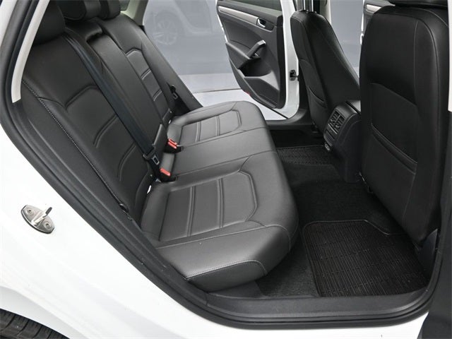 2020 Volkswagen Passat 2.0T SE