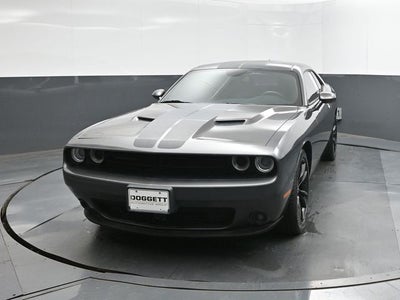 2017 Dodge Challenger SXT