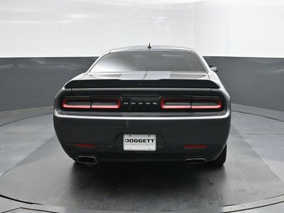 2017 Dodge Challenger SXT