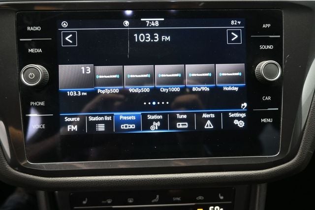 2022 Volkswagen Tiguan 2.0T SE